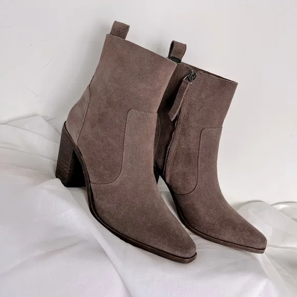 🆕Antonio Melani Booties.   NWT   000AJ