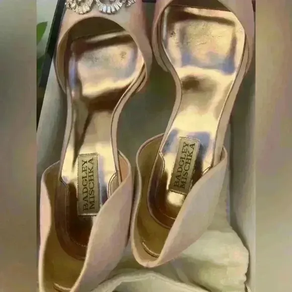 Badgley Mischka Embellished  Peep Toe D'orsay Heel Pumps  9.5M