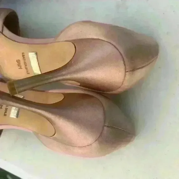 Badgley Mischka Embellished  Peep Toe D'orsay Heel Pumps  9.5M