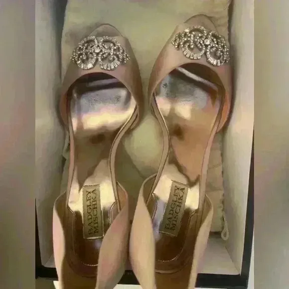 Badgley Mischka Embellished  Peep Toe D'orsay Heel Pumps  9.5M