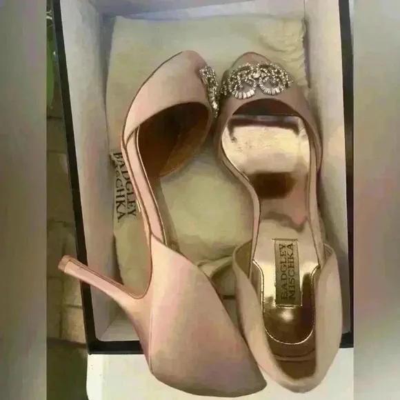 Badgley Mischka Embellished  Peep Toe D'orsay Heel Pumps  9.5M