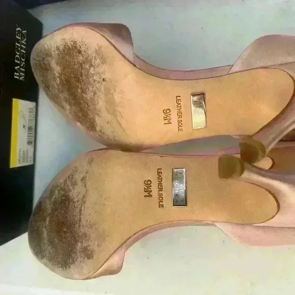 Badgley Mischka Embellished  Peep Toe D'orsay Heel Pumps  9.5M