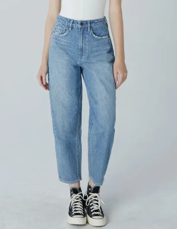 Barrel Shaped Jeans