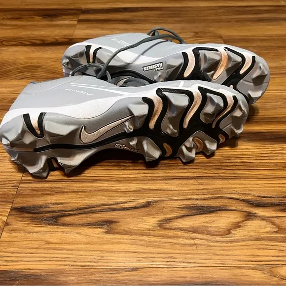 Baseball Cleats Diamond Fast Flex Black White Size 10 Mens