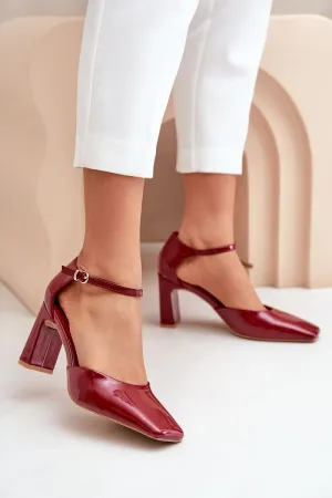 Block heel pumps