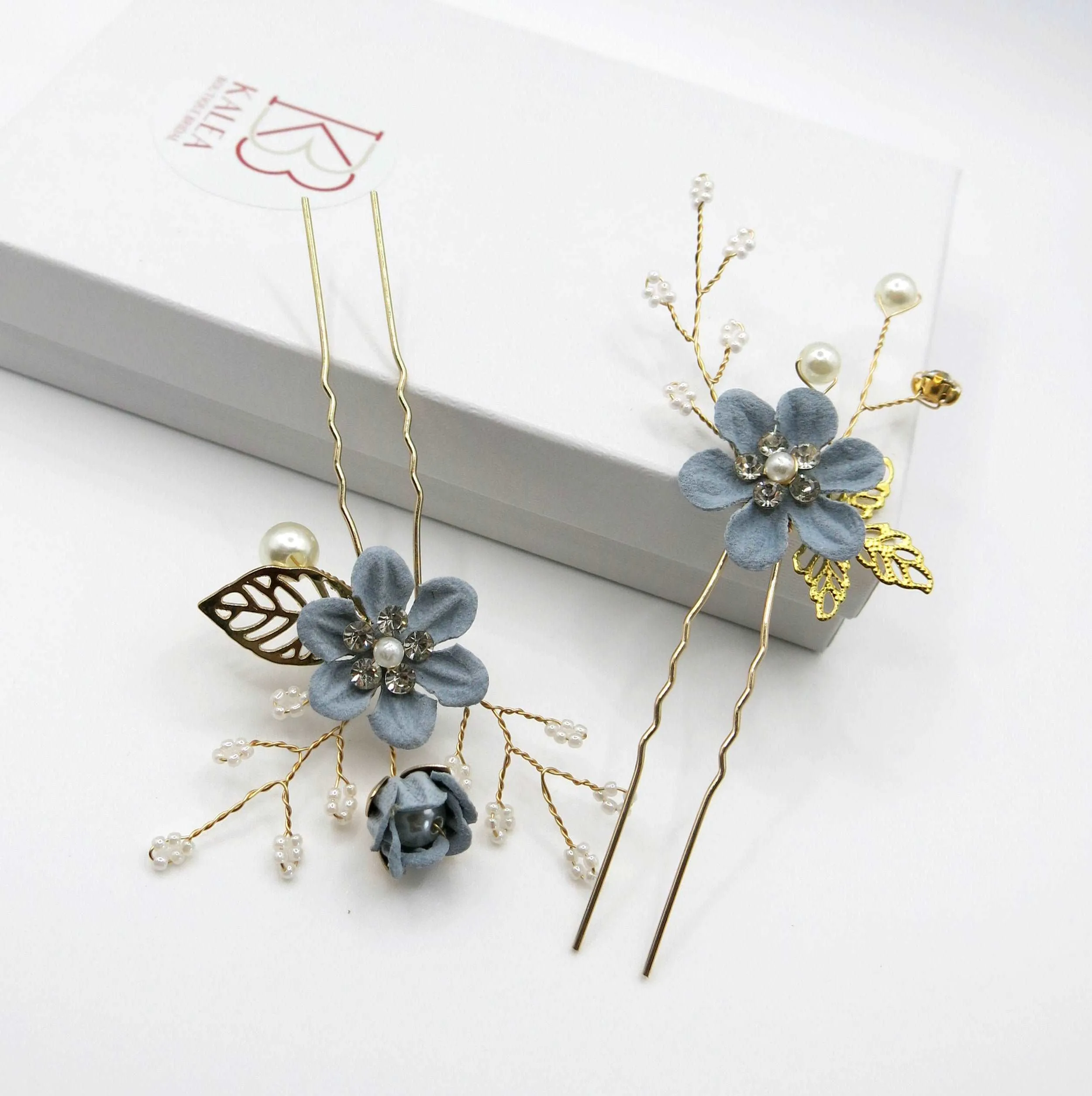 Blue Flower Bridal Hair Comb, Bridesmaid Floral Blue Hairpieces, Wedding Blue Flower Wire Hairpins