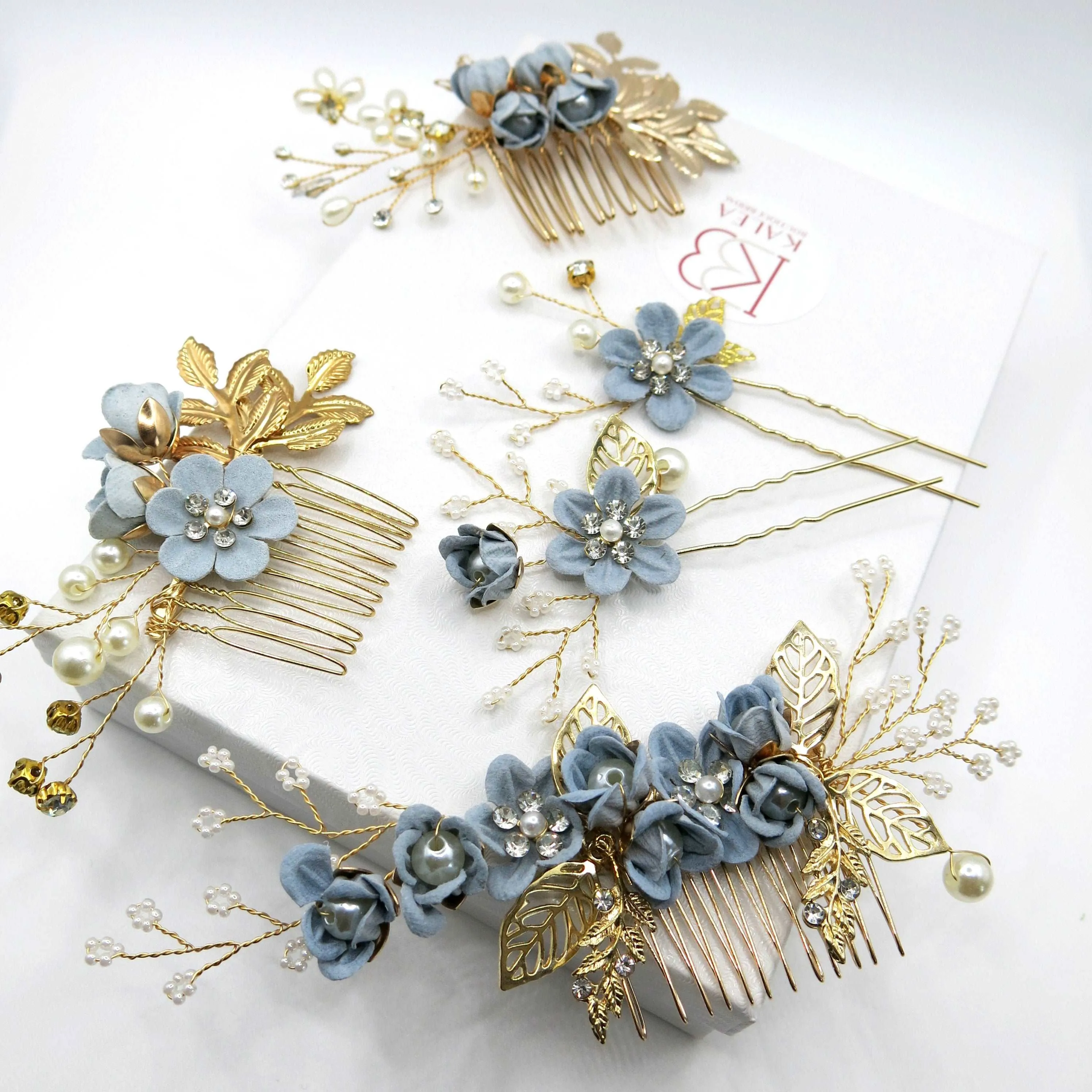 Blue Flower Bridal Hair Comb, Bridesmaid Floral Blue Hairpieces, Wedding Blue Flower Wire Hairpins