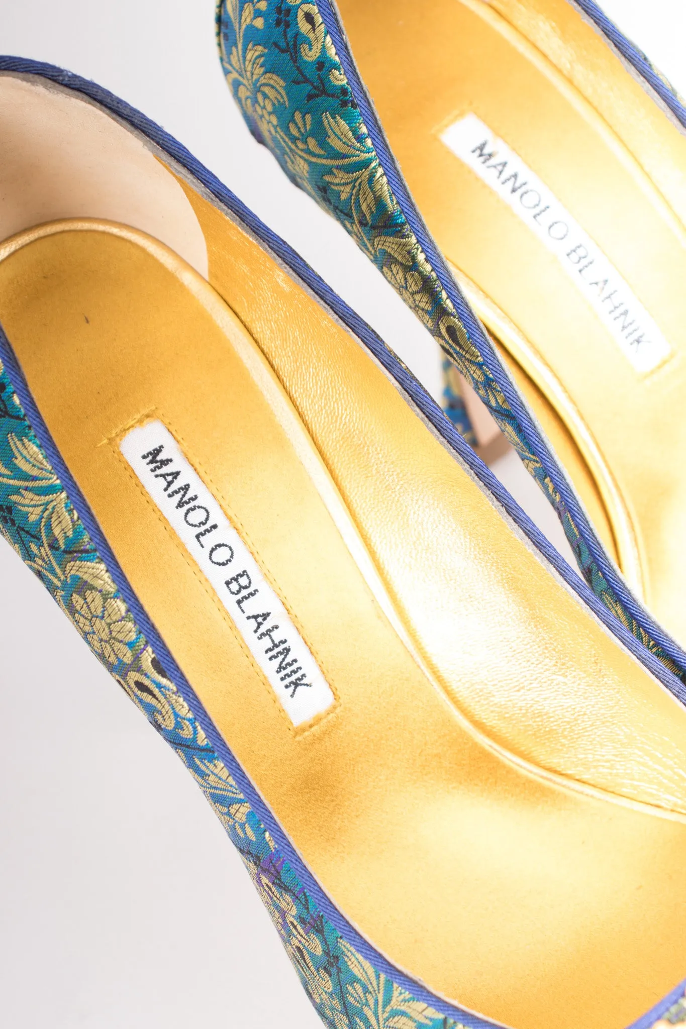 Brocade Buckle Remota Heels