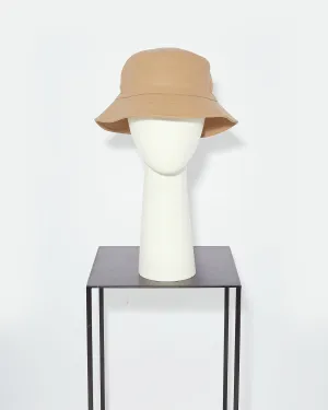 Bucket hat in lamb leather