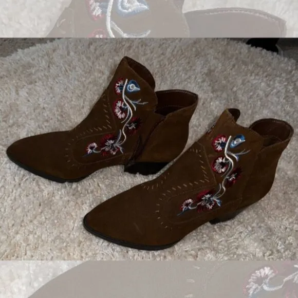 Carlos Santana Womens Size 8M Zip Suede Stacked Block Heel Vivien Booties Brown