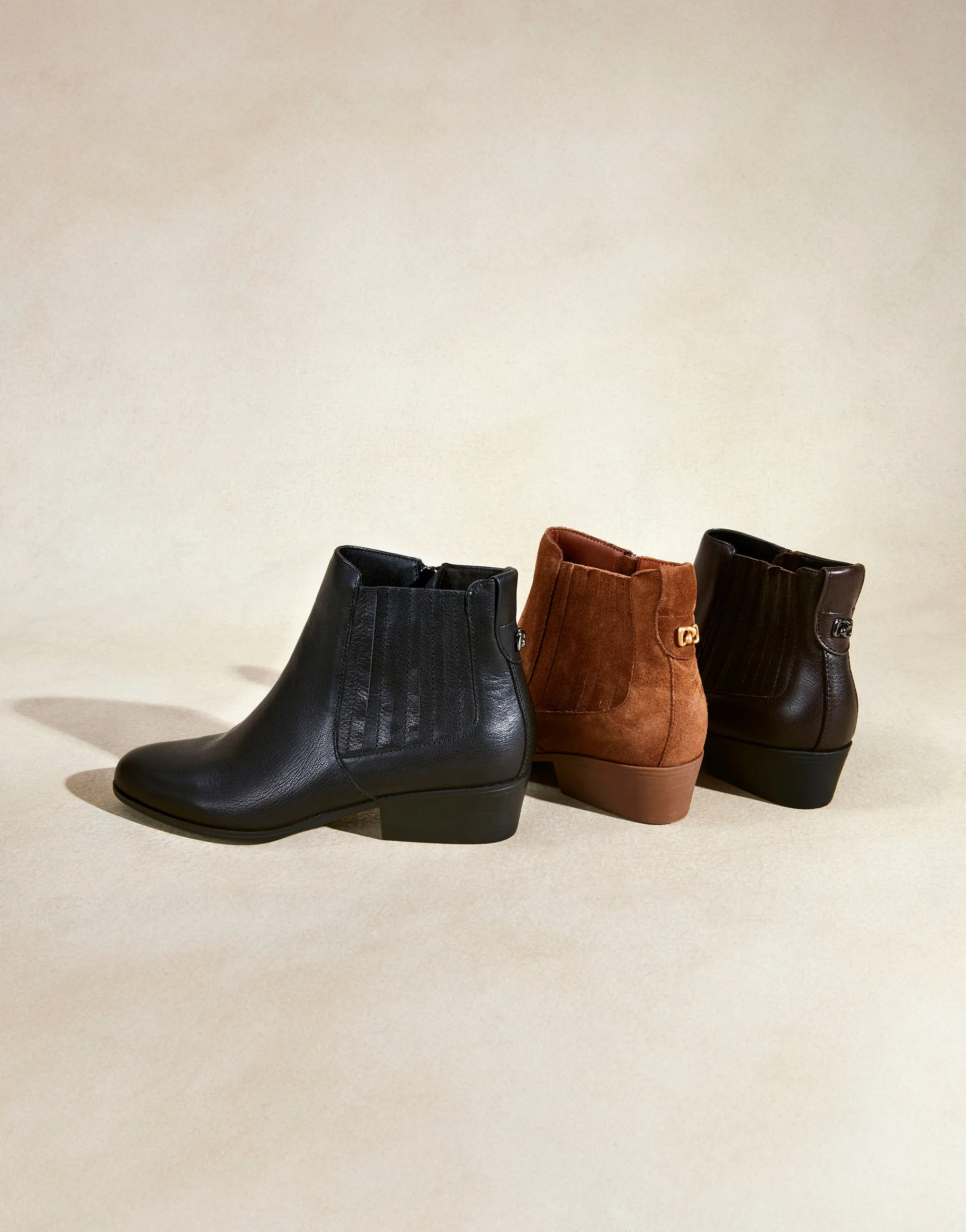 Claus *FINAL SALE*