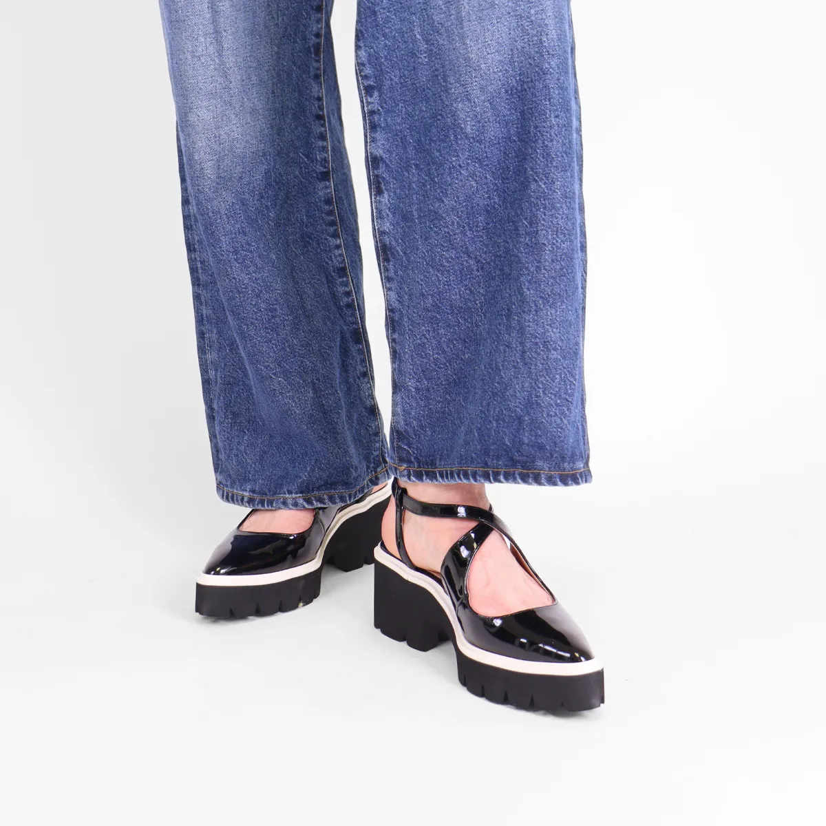 Criss Cross PT Black