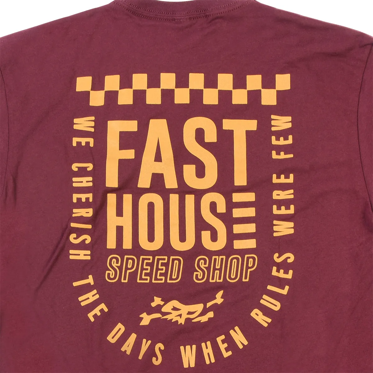 Essential Tee - Maroon