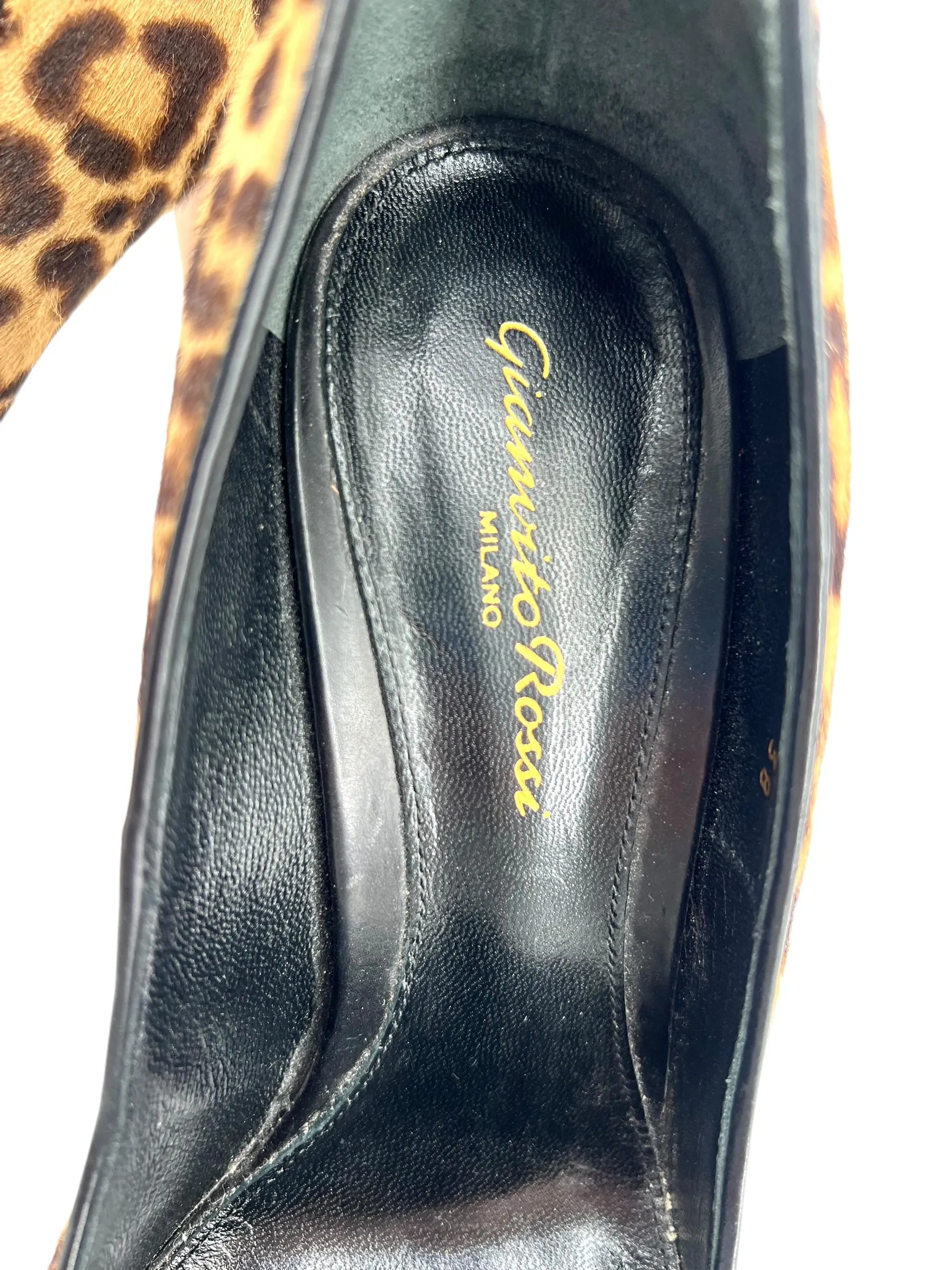 Gianvito Rossi Leopard Print Calf Hair Pumps, 38
