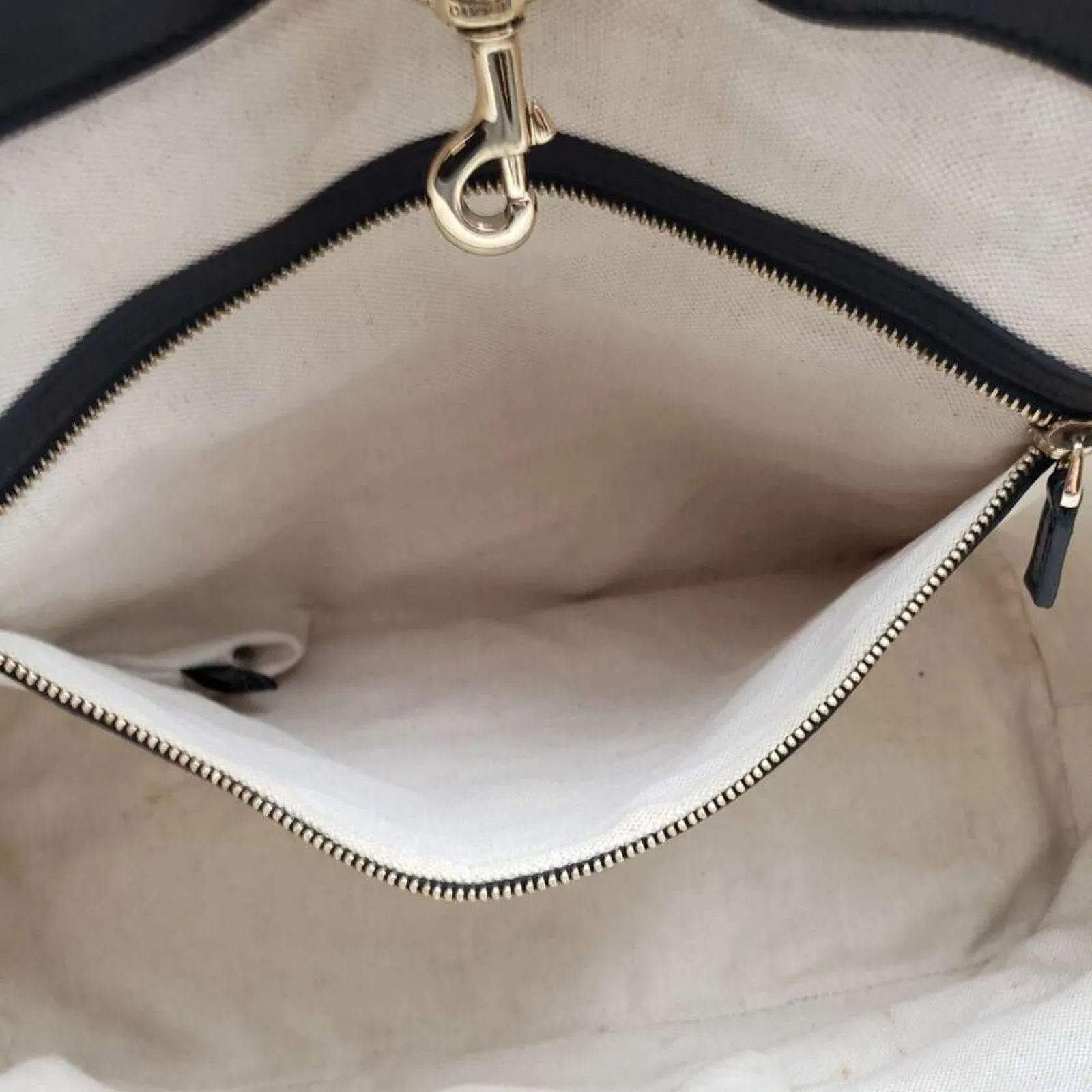 Gucci Patent Leather Tote Bag