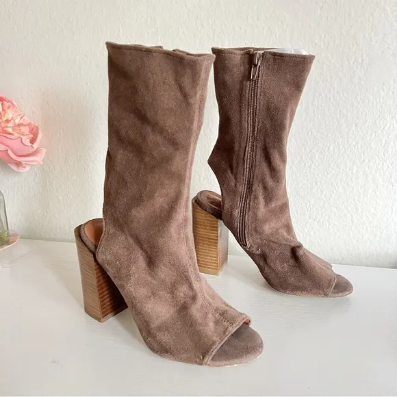 Jeffrey Campbell | Pisces Cutout Heeled Booties