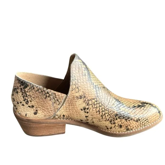Lucky Brand‎ Women's Fausst Beige Snake Print Ankle Bootie 7