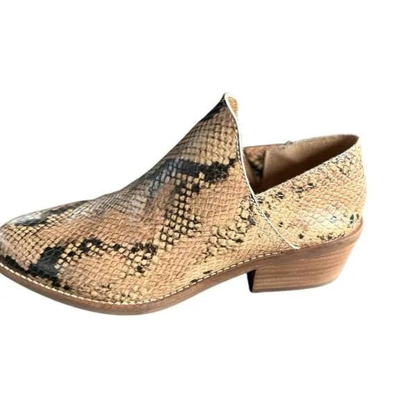 Lucky Brand‎ Women's Fausst Beige Snake Print Ankle Bootie 7