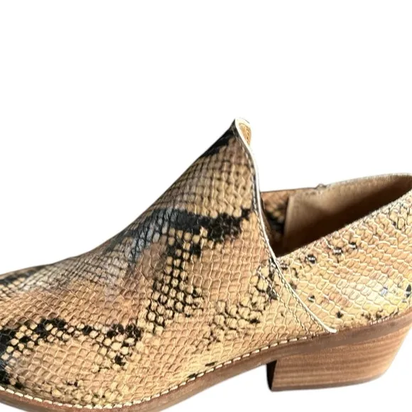Lucky Brand‎ Women's Fausst Beige Snake Print Ankle Bootie 7