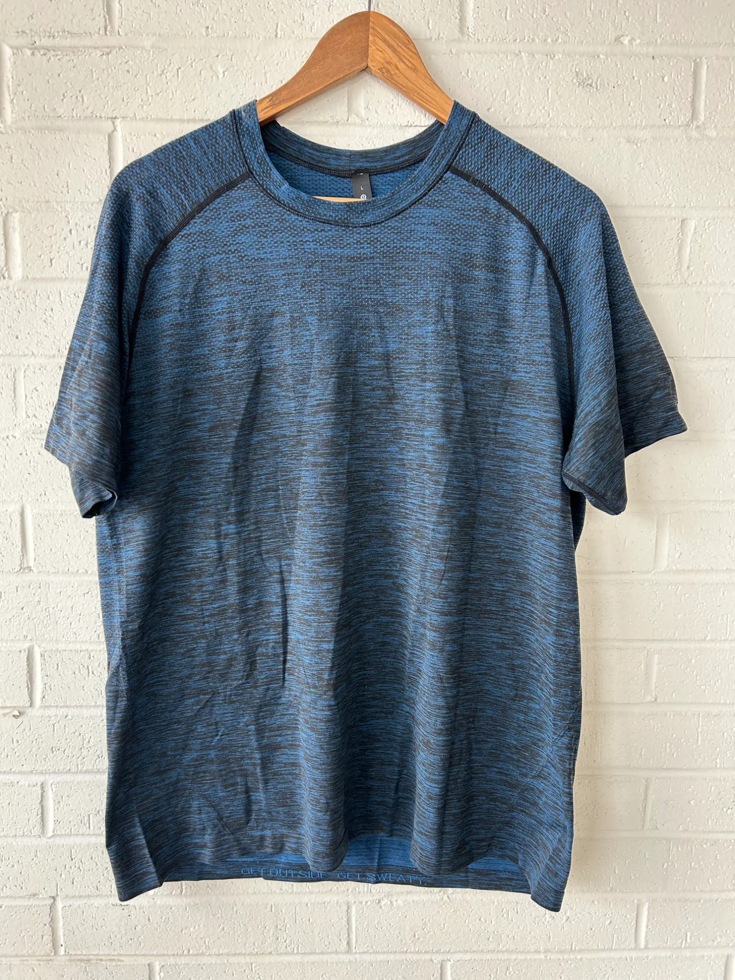 Lulu Lemon Athletic Top Size Large