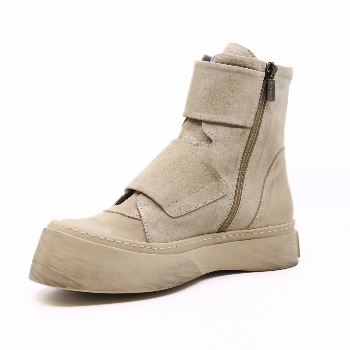 Magnolia Suede Panna
