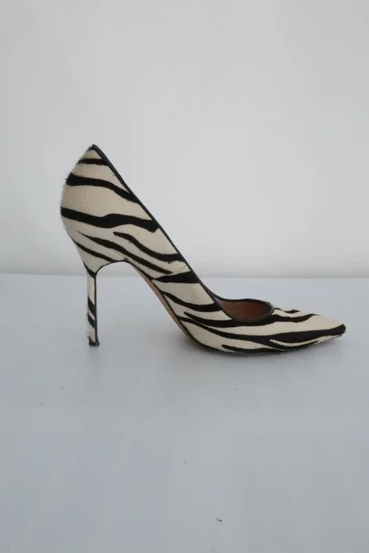 Manolo Blahnik BB Zebra Print Pony Hair Pumps Ivory Size 36.5 Pointed Toe Heel