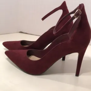 Marc Fisher Maroon Pointed Toe Ankle Strap Size 11