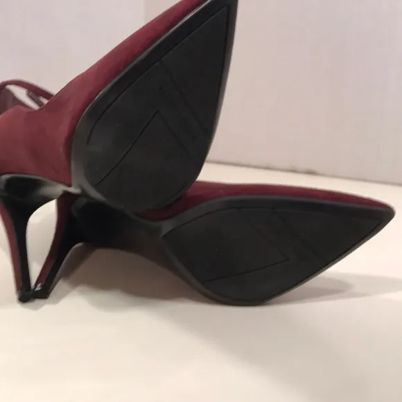 Marc Fisher Maroon Pointed Toe Ankle Strap Size 11