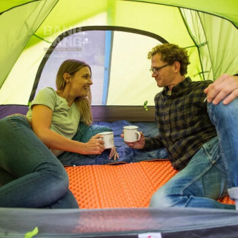 NatureHike P Series lightweight outdoor camping tent Double Pole (NH18Z022-P) | Design double internal and external accounts - Light Green ***