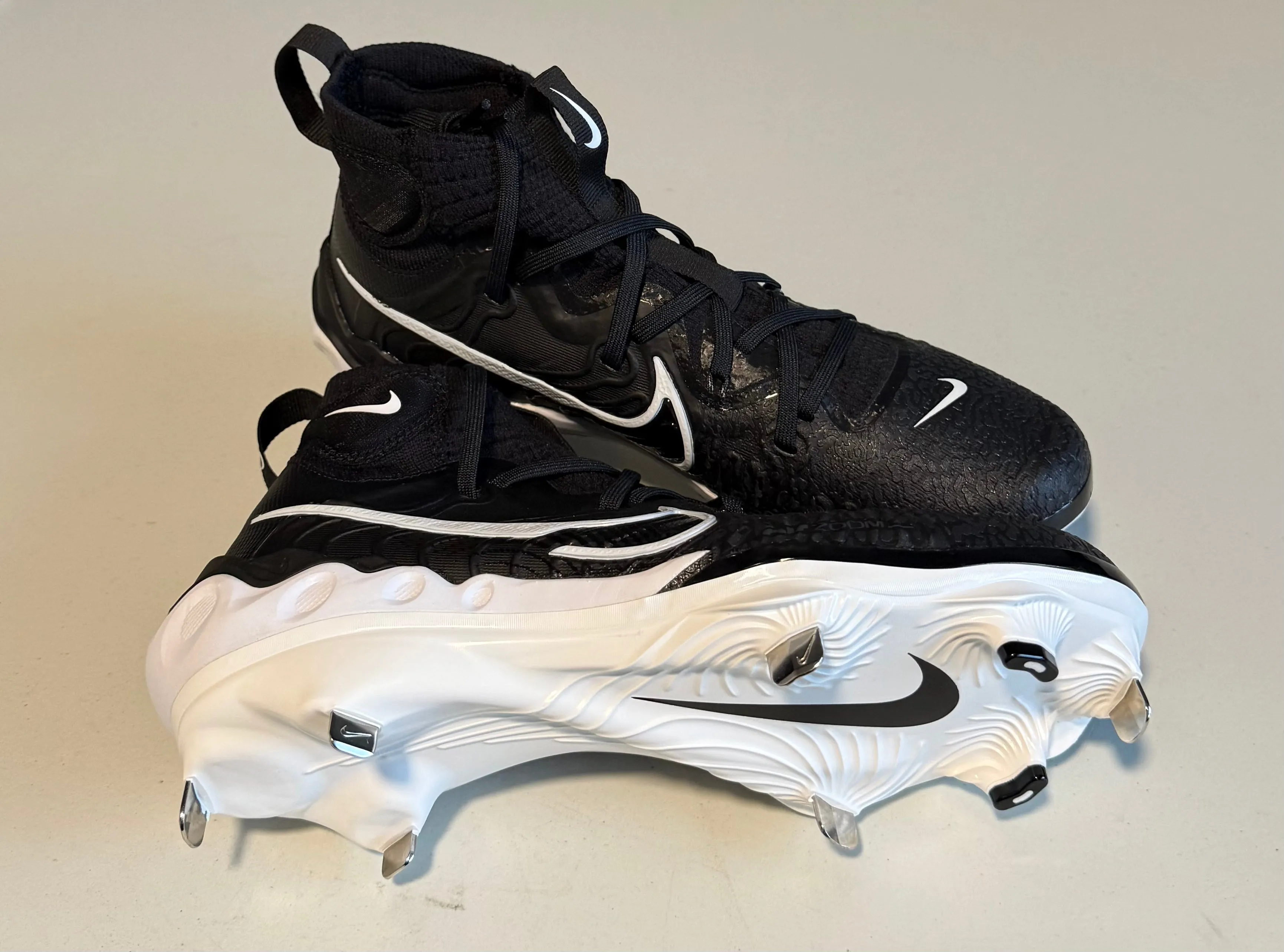 NEW Nike Alpha Huarache NXT Mens Size 7.5 Black White Baseball Cleats DJ6517-001