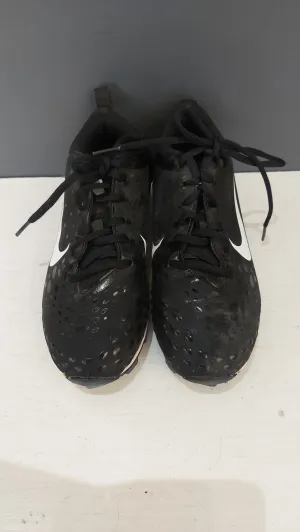 Nike baseball cleats 3