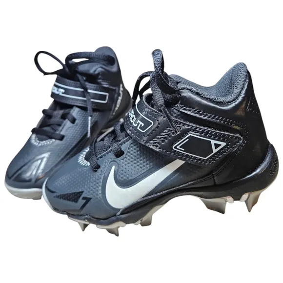 NWOB Nike Youth Force Trout Keystone Rubber Molded Baseball Cleats SZ 10C
