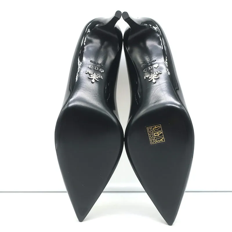 Prada Pumps Black Patent Leather Size 41 Pointed Toe Heels NEW