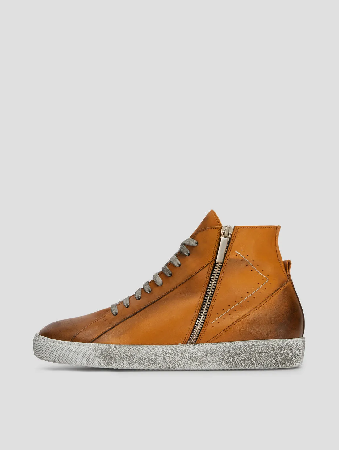 ROCKER SNEAKER HIGH TOP IN TANGERINE