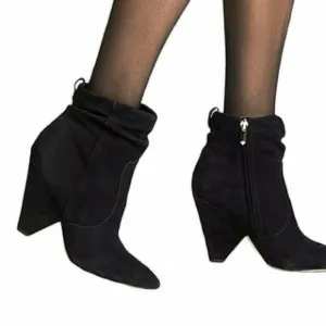 Sam Edelman Roden Point Toe Suede Booties | black | 9.5 | EUC