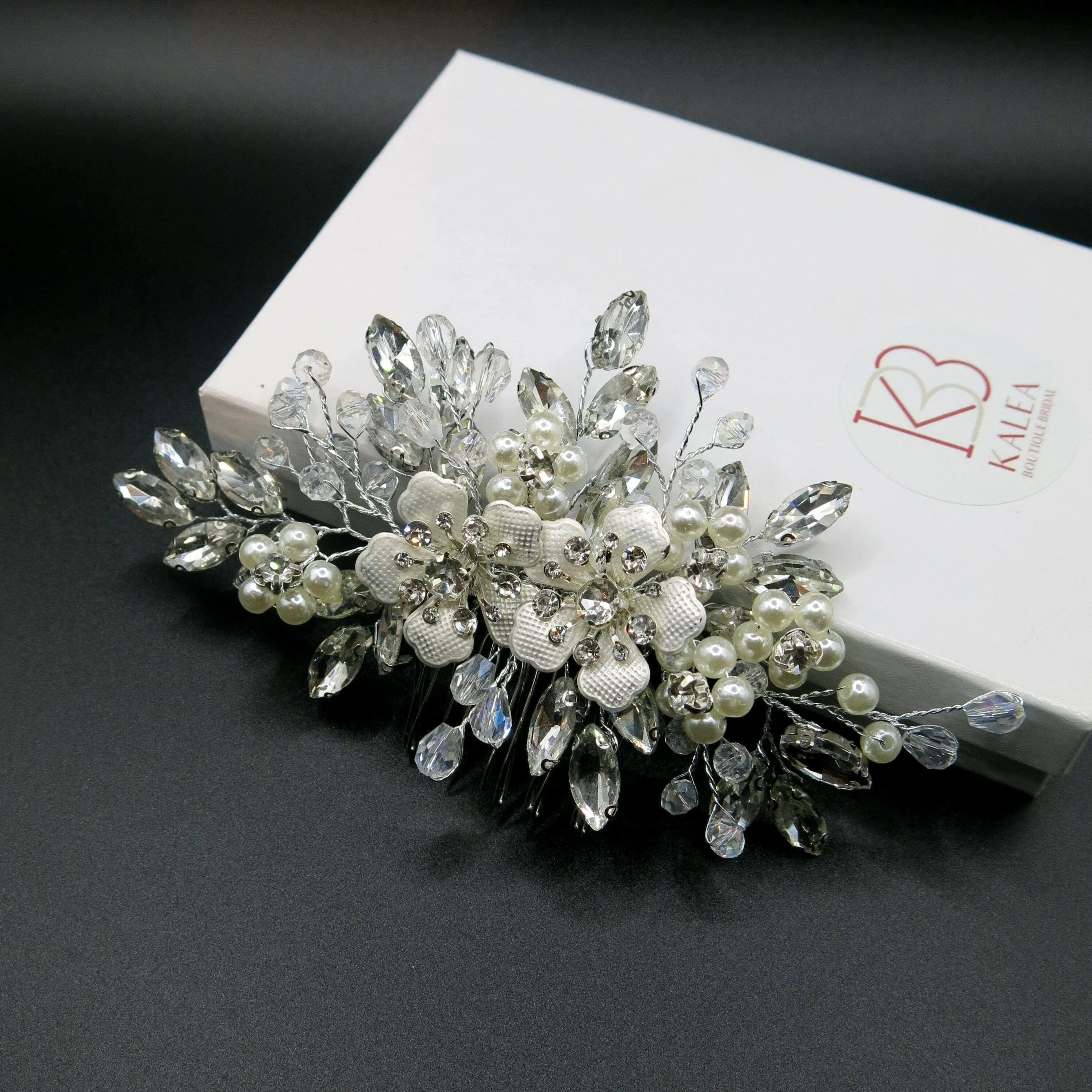 Silver Rhinestone Hair Comb for Bride, Crystal Leaf Wedding Hairpiece, Bridal Metal Flower Headpiece