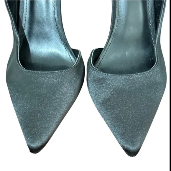 Steve Madden Women's Damzil Half d'Orsay Pointed Toe Satin Black Pump Sz 8.5