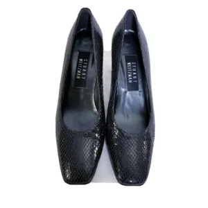 Stuart Weitzman Black Lizard Skin Pumps  Size 7.5