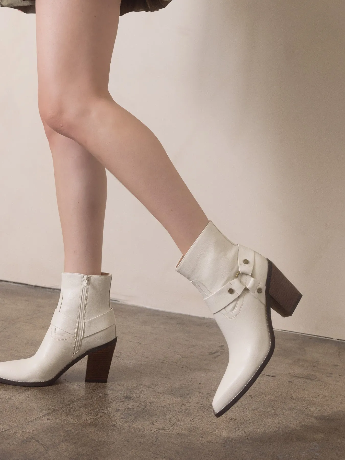 The Jackson | White Pointed Toe Moto Bootie