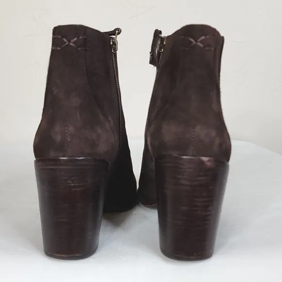 TRASK Tinsley Brown Suede Ankle Booties Size 9M