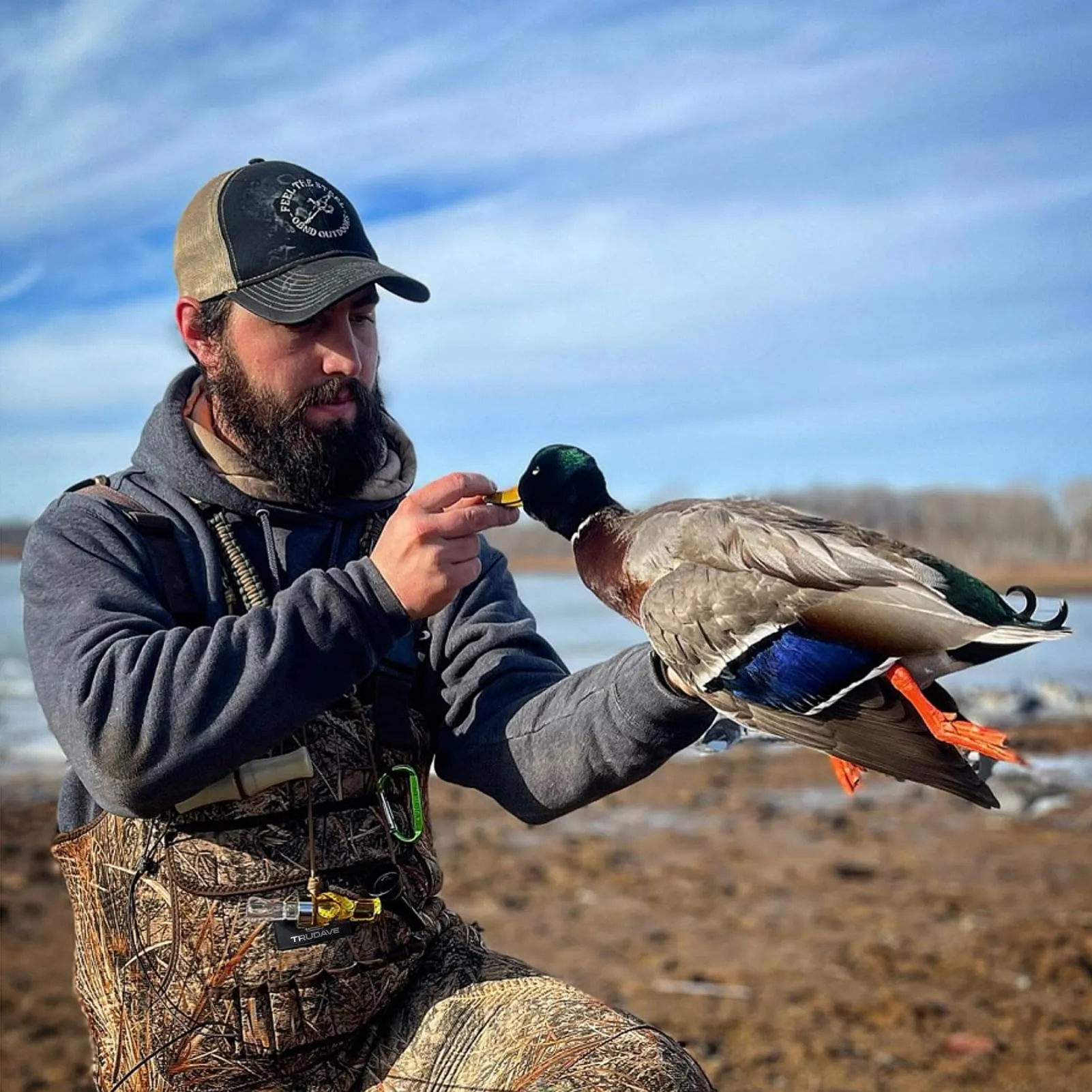 Trudave Reel Reed Chest Waders, Neoprene Fishing Waders with Boots Hanger & 600G Insulated, Waterproof Camo Duck Hunting Waders