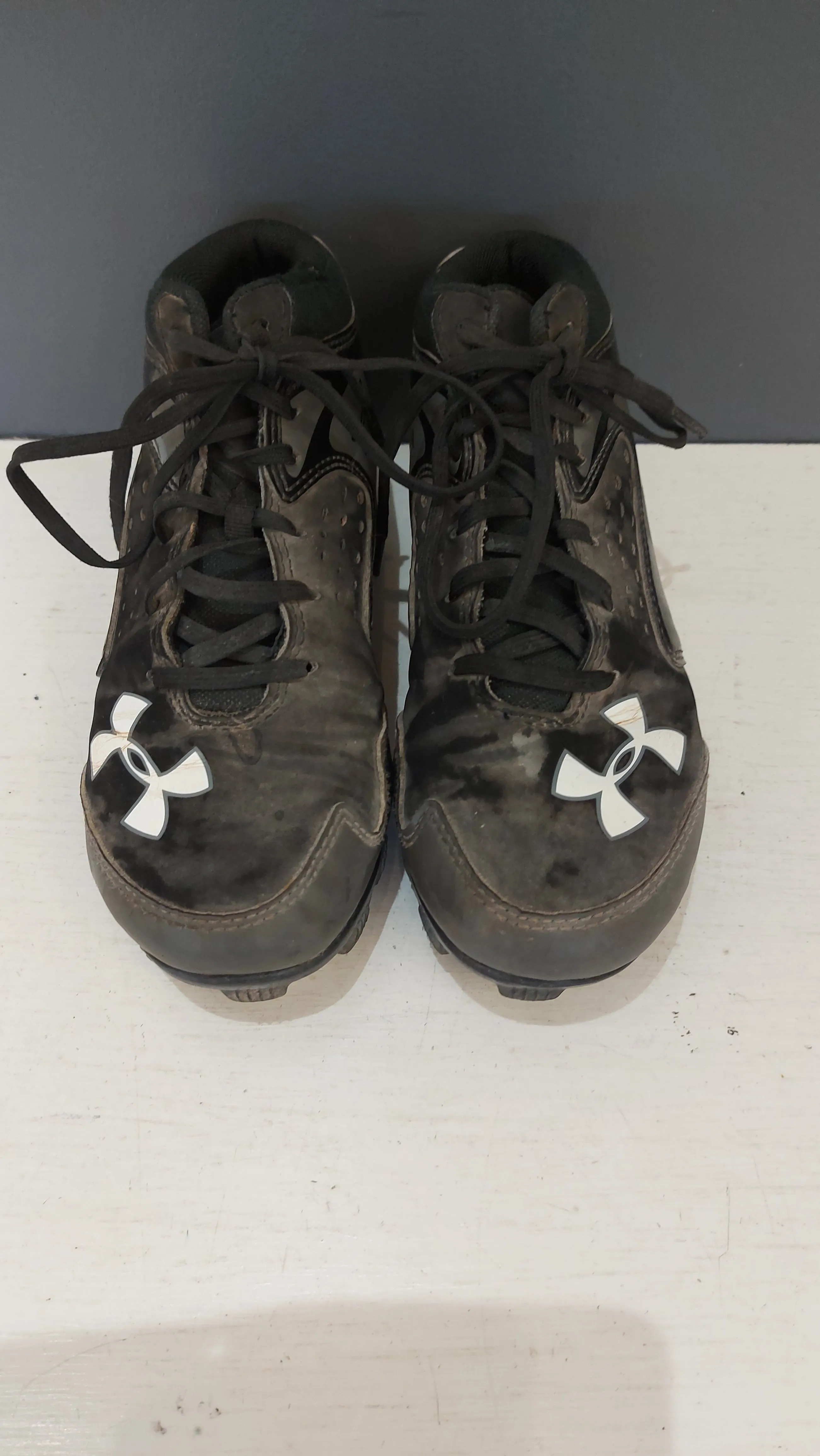 UA baseball cleats 2.5