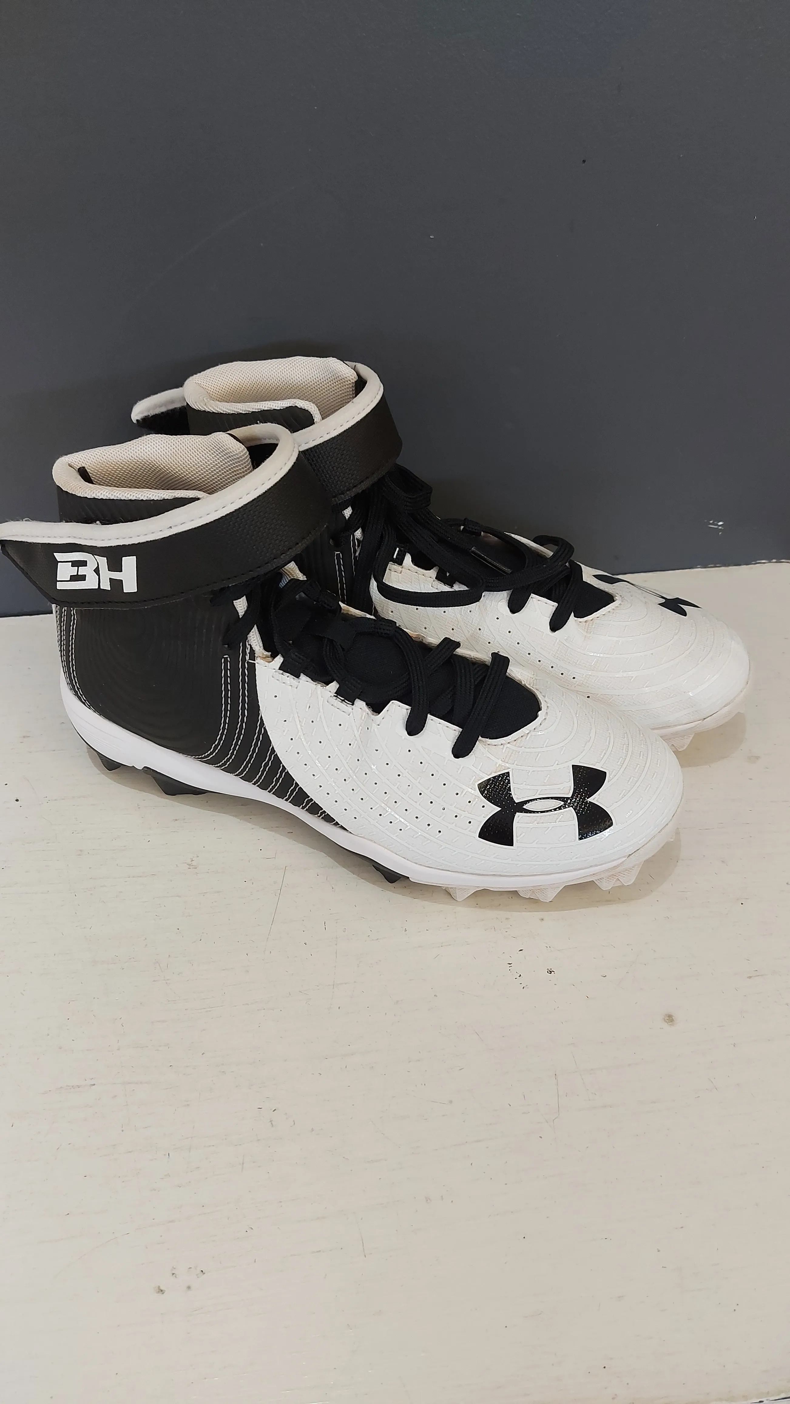 UA baseball cleats 6