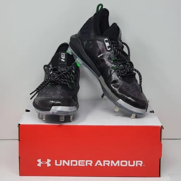 Under Armour UA Harper 8 Low ST Metal Baseball Cleats 3026588-001 Men Sz 13 New