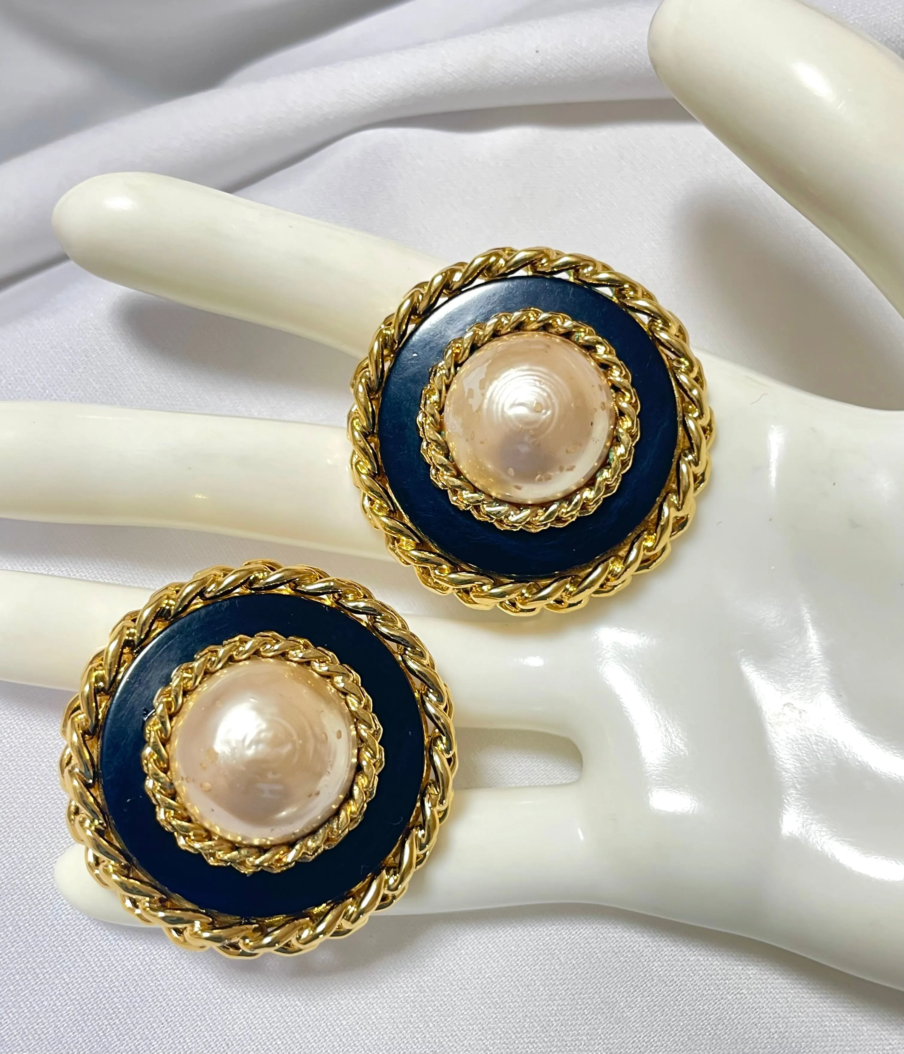 Vintage CHANEL large earrings with golden chain frames and black and faux pearl. Classic mademoiselle Chanel jewelry. 070218ys12