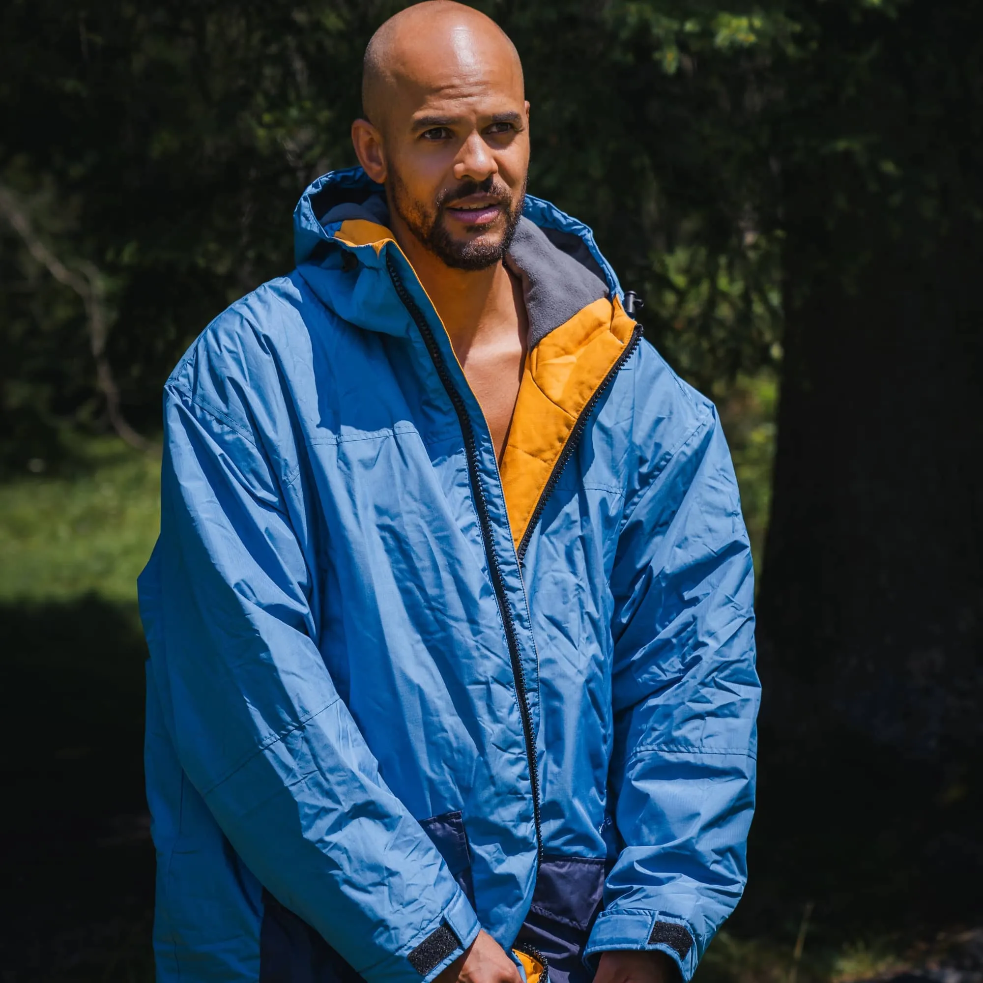 VOITED 2nd Edition Outdoor Change Robe & Drycoat for Surfing, Camping, Vanlife & Wild Swimming - Blue Steel
