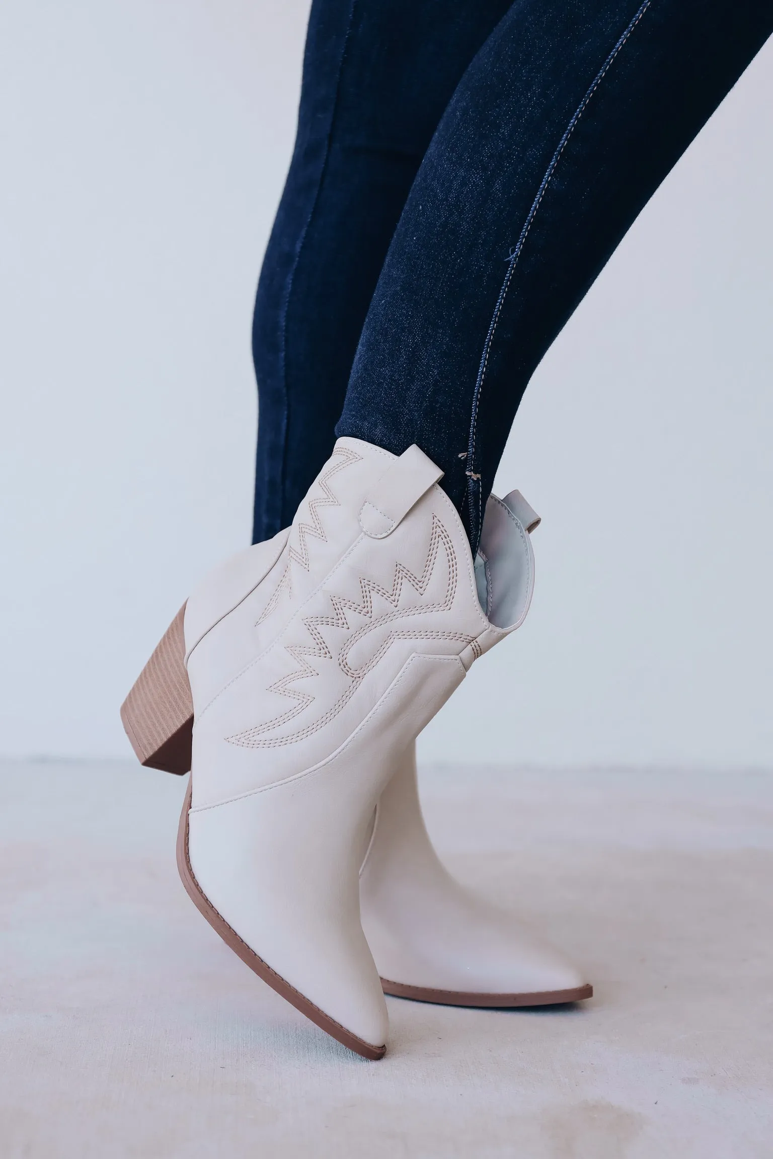 Wyatt Western Booties - Off White